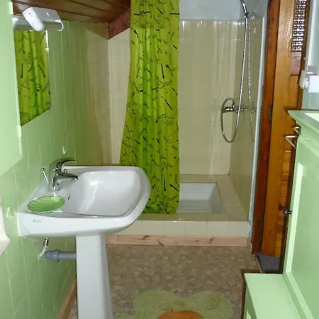 Familial 10 A 12 Places Dans Le Val D'allos *